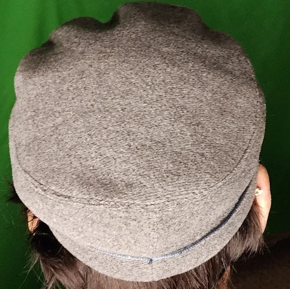 Tracy Watts New York Wool Hat - bibarnabloc.cat display picture 3